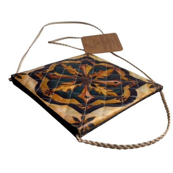 NWT The House of Tara Crossbody Bag - Picture 6 of 11